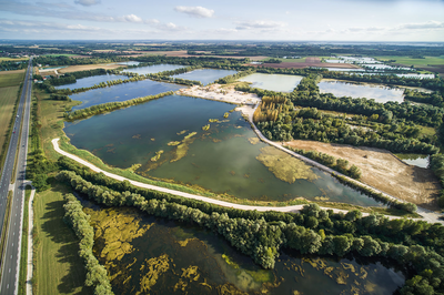 Q_ENERGY_largest_floating_solar_plant_in_France